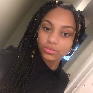 Meet your Posher, Cori